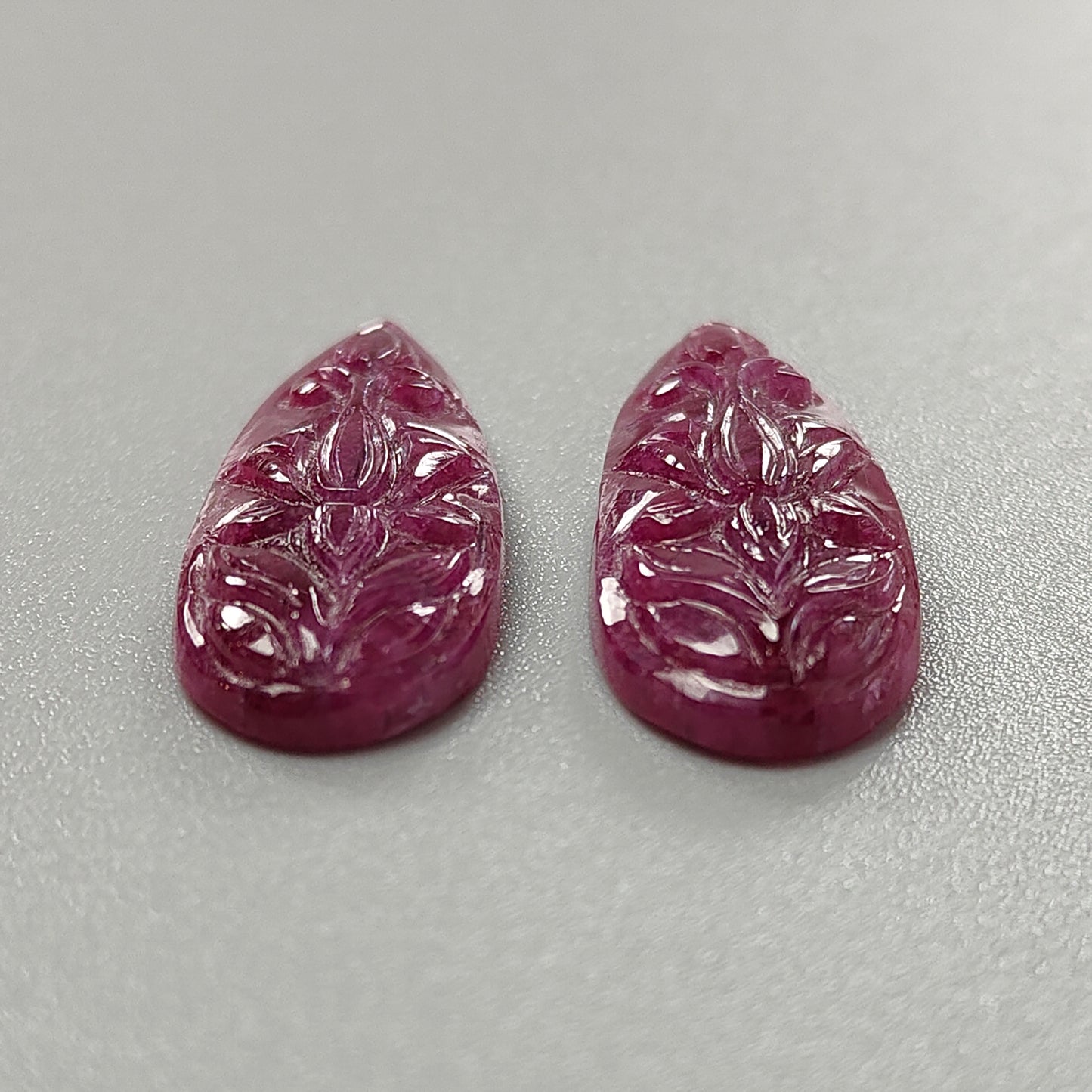 Ruby Gemstone Carving : 30.00cts Natural Untreated Unheated Red Ruby Hand Carved Pear Shape 28*12mm - 29*12mm 2pc