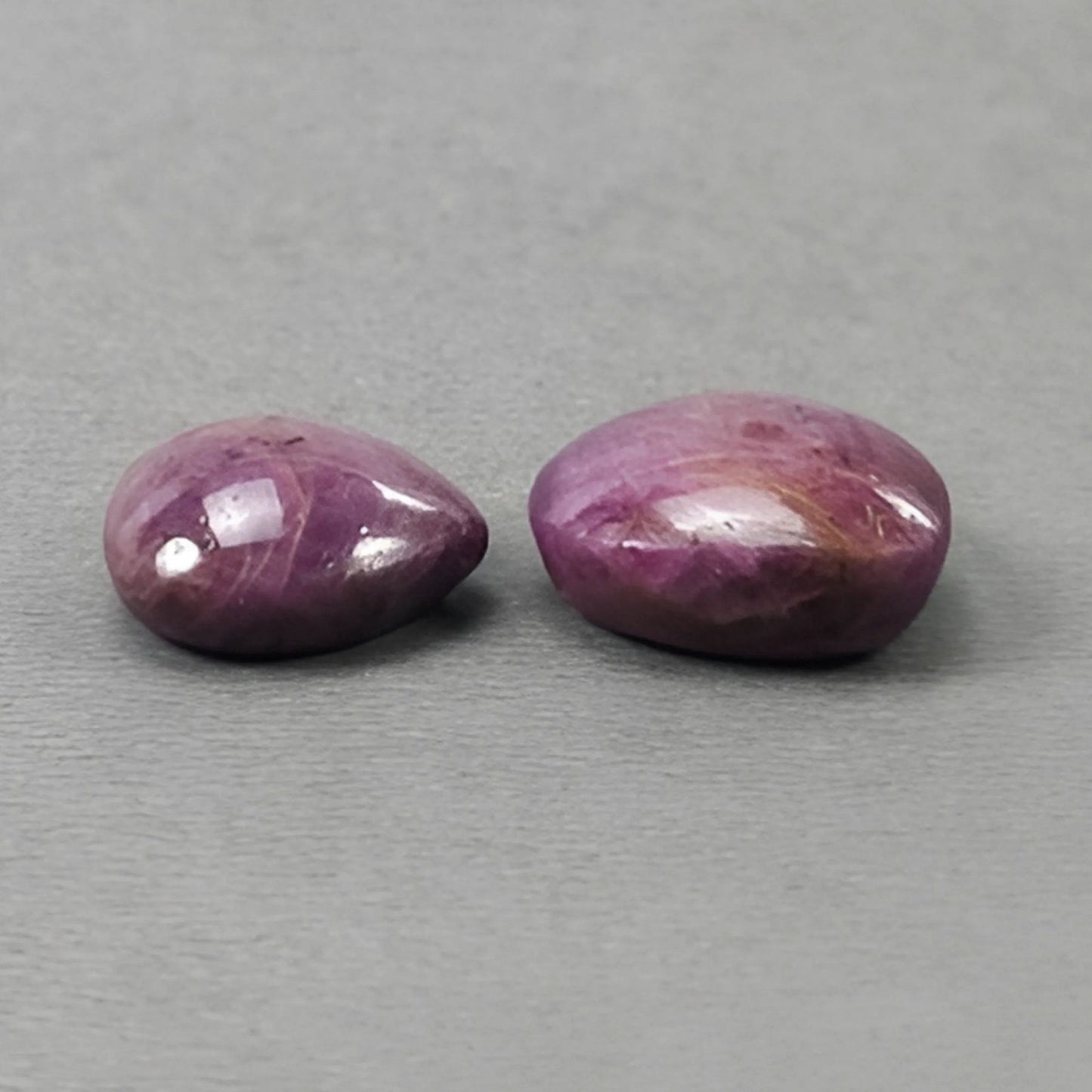 47.80cts Natural Untreated Star Ruby Gemstone Fancy Shape Cabochon 17*14mm - 18mm 2pcs