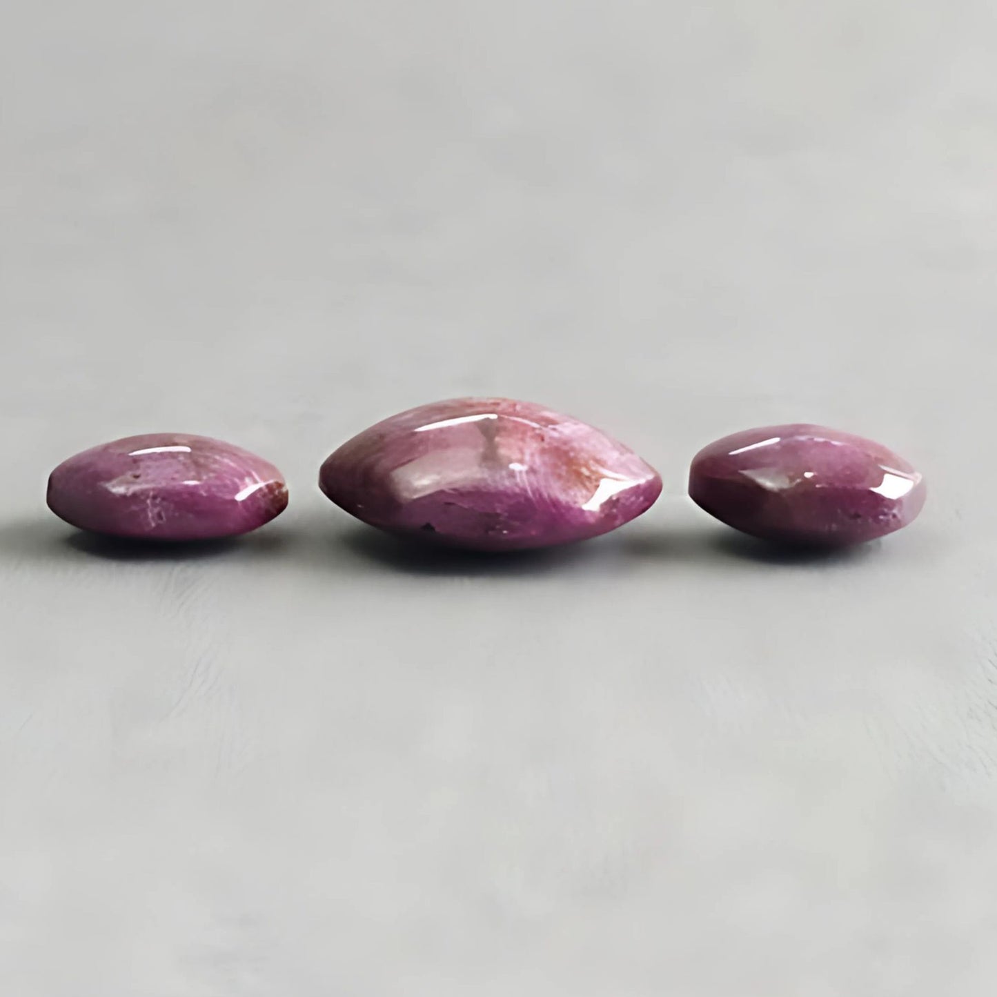 88.45cts Natural Untreated Star Ruby Gemstone Hexagon Shape Cabochon 17*15mm - 24*22mm 3pcs
