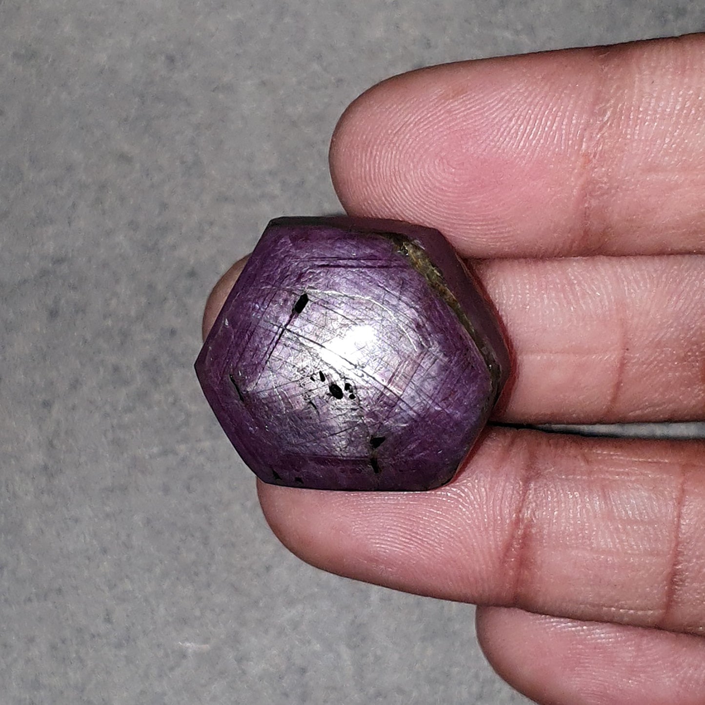 75.30cts Star Ruby With Black Rutile Crystal Gemstone Natural Rough Healing Specimen Hexagon Shape 26*23mm 1pc
