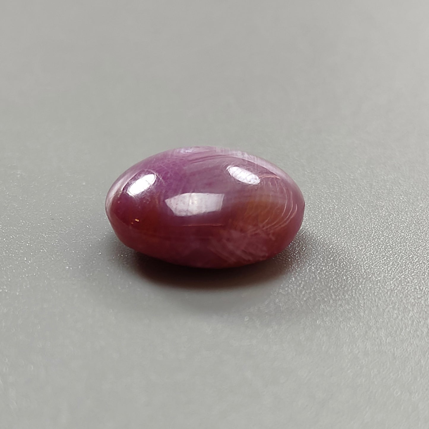 天然星光红宝石