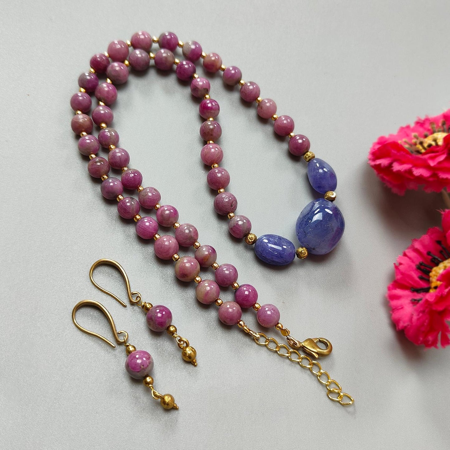 Bi-Color Ruby Necklace Earring Jewelry Set: 261.10cts Natural Untreated Zoisite Ruby, Tanzanite Round Plain Brass Jewelry Set 8mm 19"