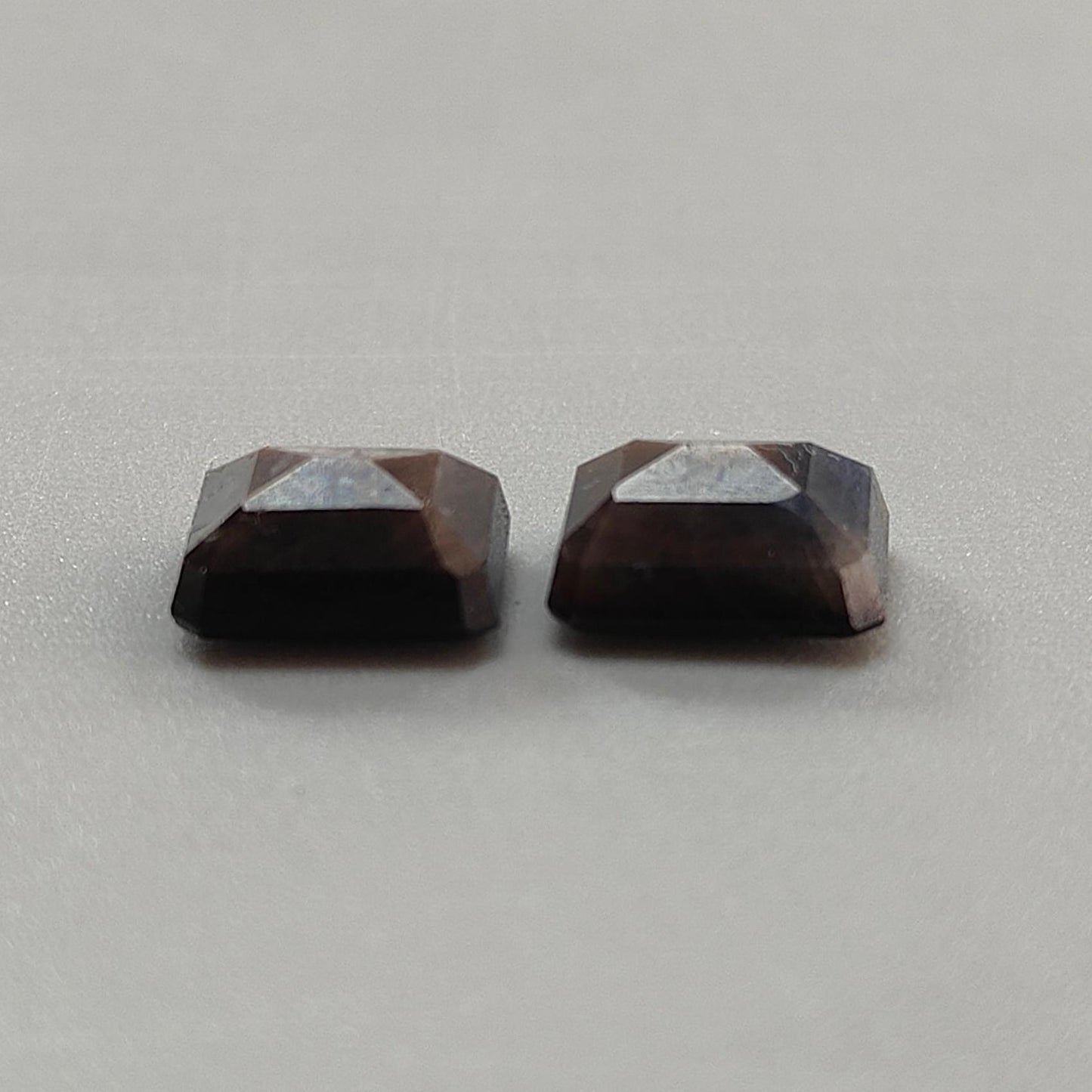 Silver Gray Sapphire Gemstone Faceted Cut: Natural Untreated Unheated Sapphire Cushion, Round Shape Faceted Pair for Jewelry