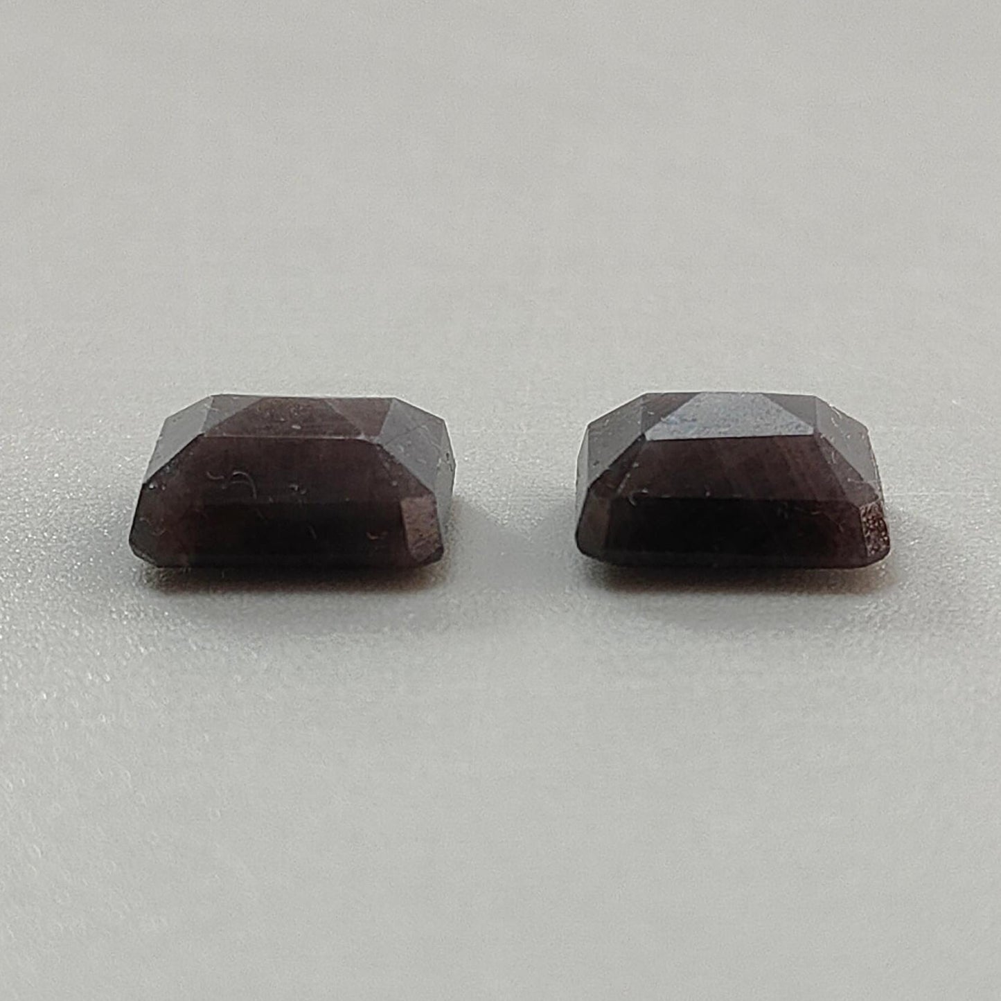 Silver Gray Sapphire Gemstone Faceted Cut: Natural Untreated Unheated Sapphire Cushion, Round Shape Faceted Pair for Jewelry