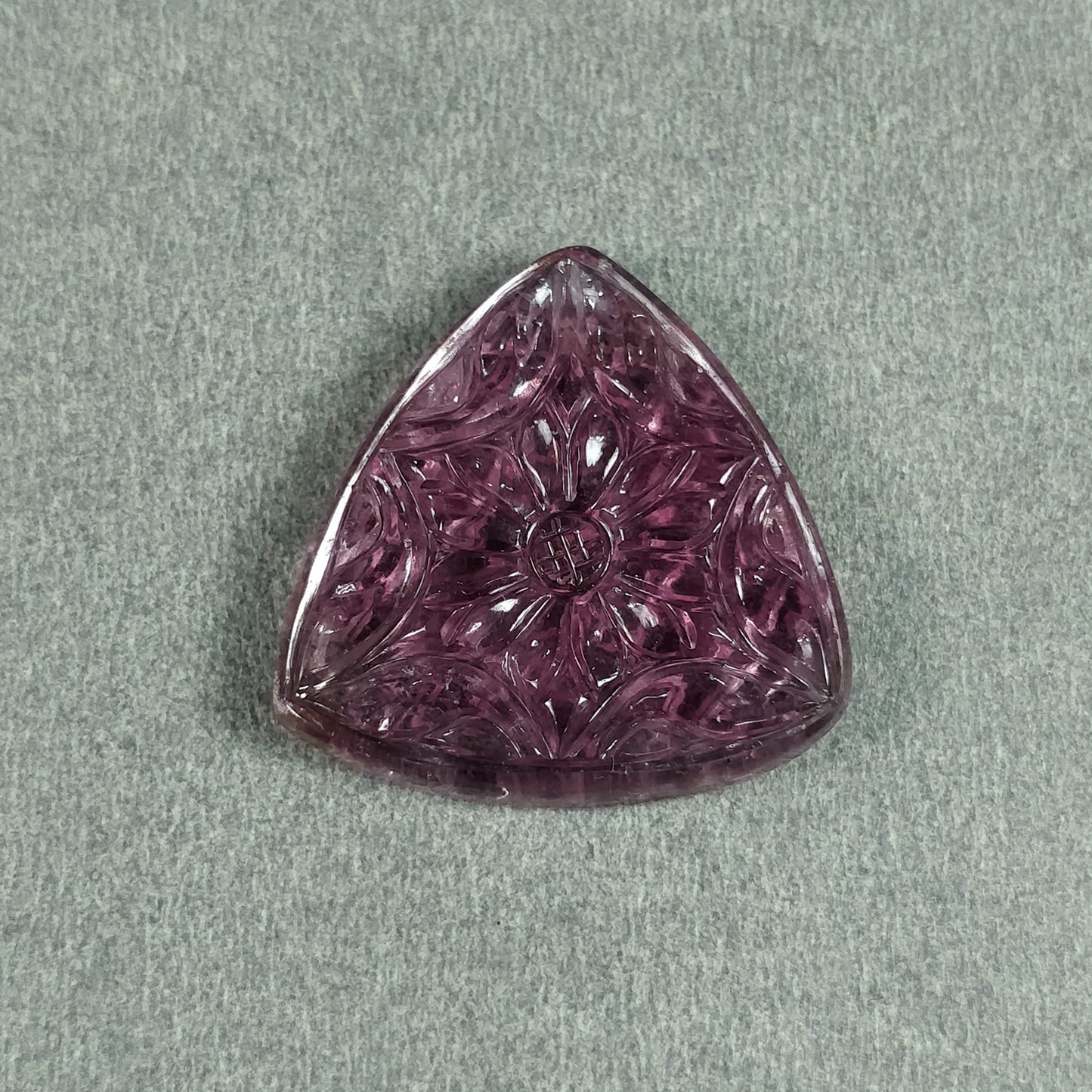 Rubellite TOURMALINE Gemstone Carving : 25.86cts Natural Untreated Pink Tourmaline Hand Carved Triangle Shape 25mm (With Video)