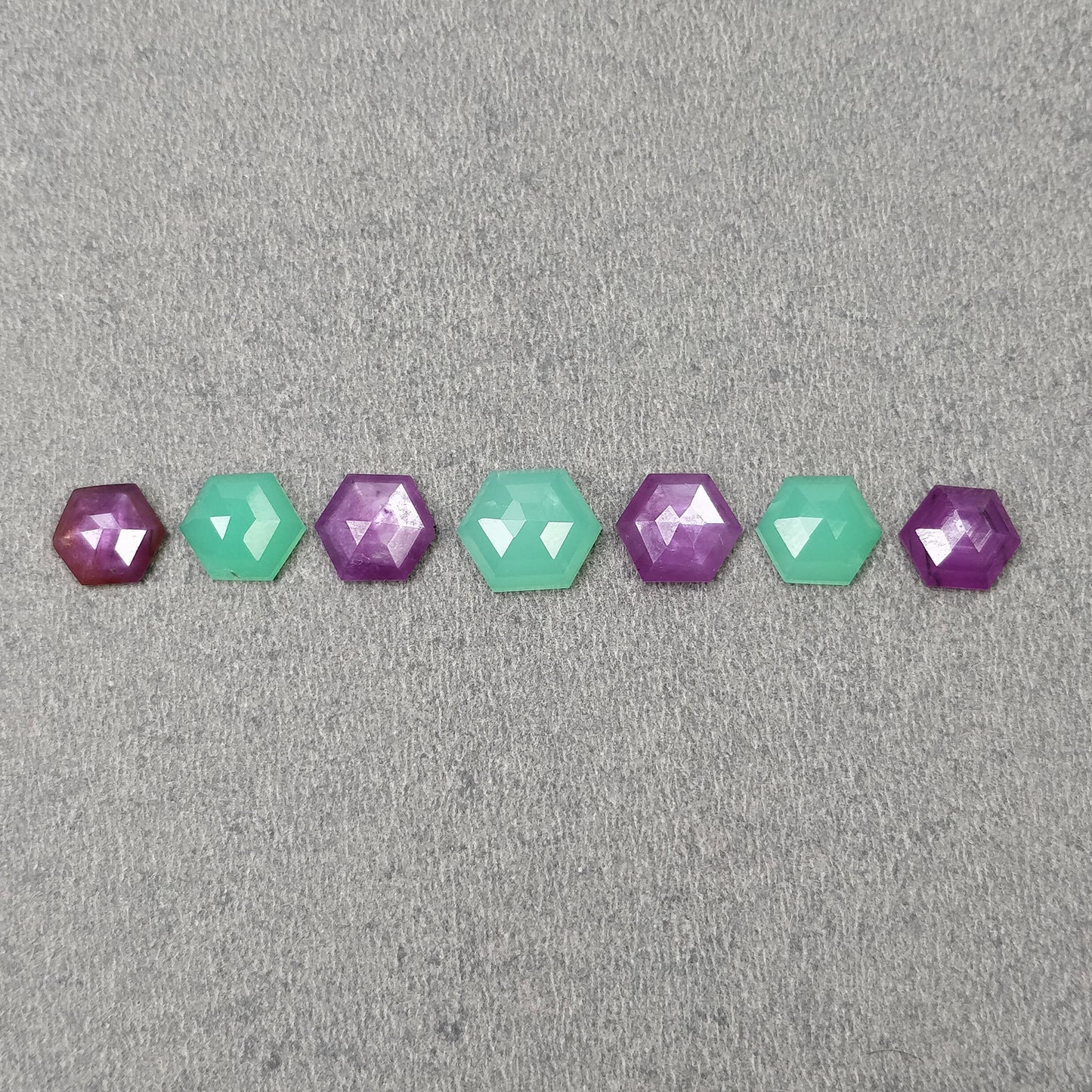 Chrysoprase Gemstone