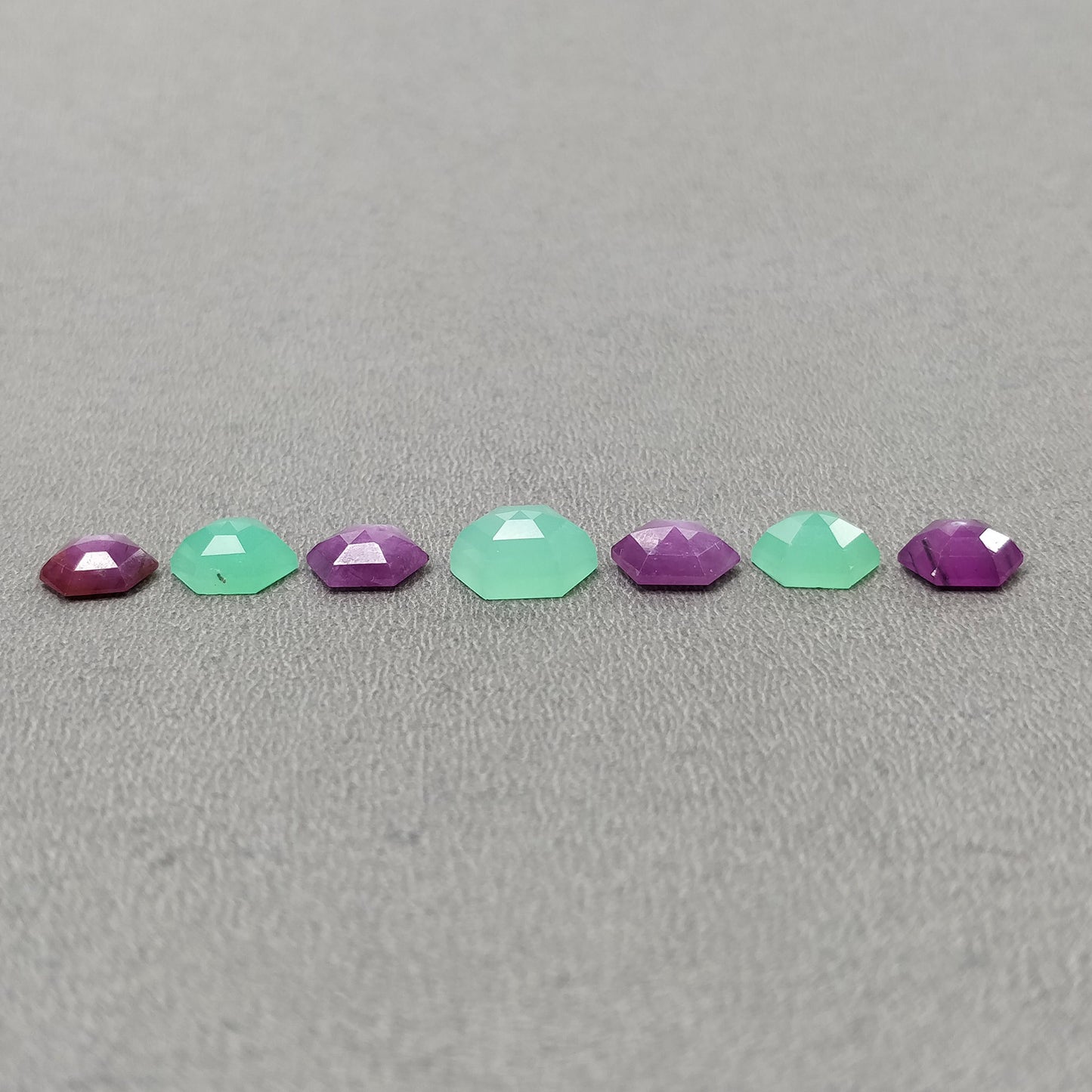 Chrysoprase Cut