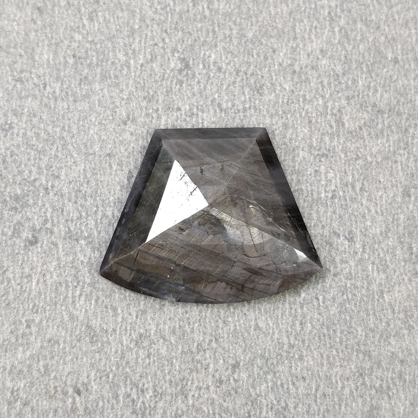 Normal Cut Sapphire