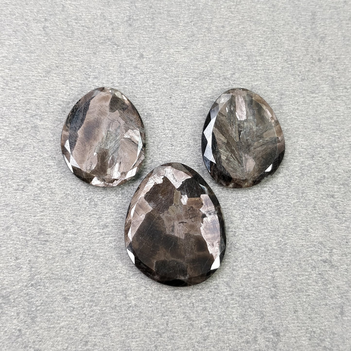 Normal Cut Sapphire