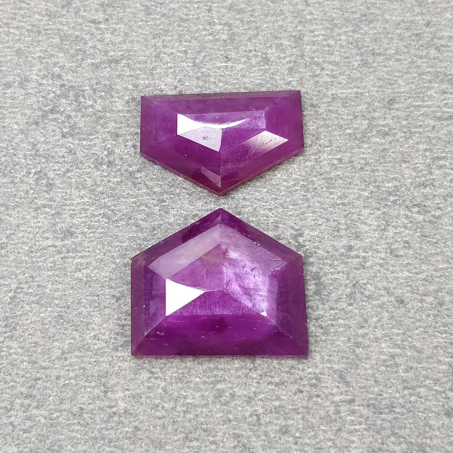 Sapphire Gemstone