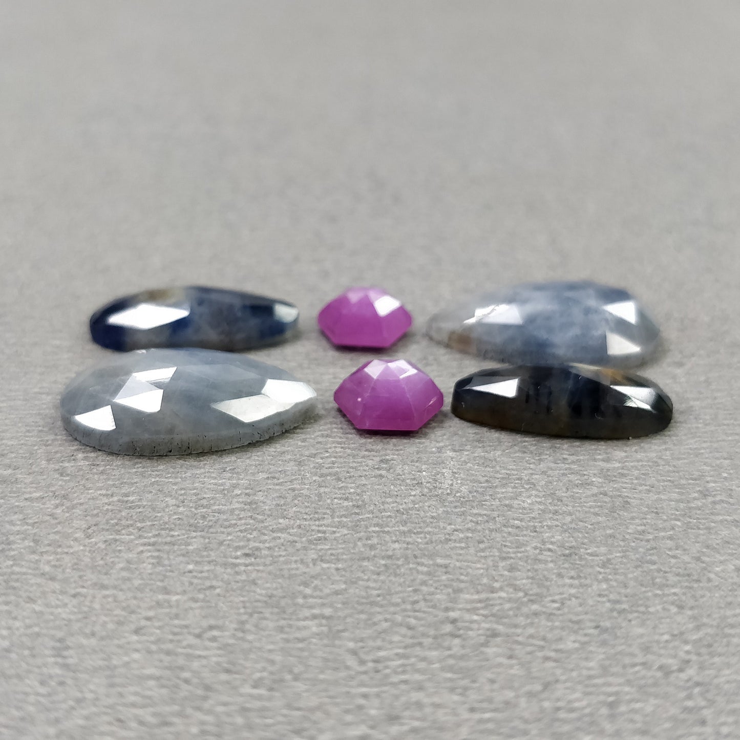MULTI SAPPHIRE Gemstone Rose & Step Cut : 18.30cts Natural Untreated Sapphire Bi-Color Pear Hexagon 6mm - 15*9.5mm 6pcs