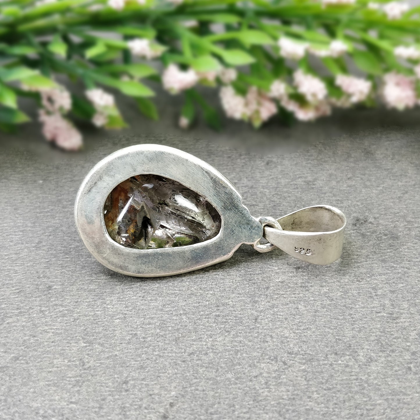 Bezel Set