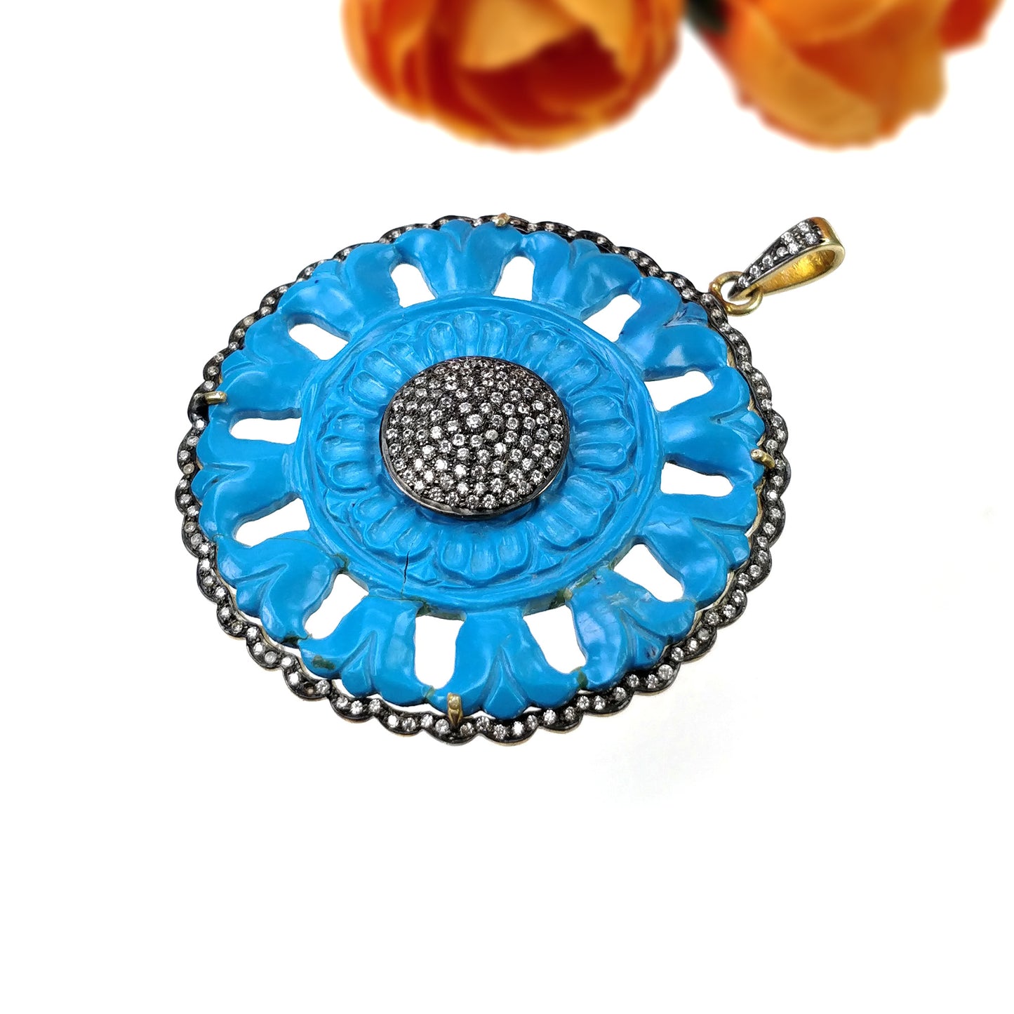 Prong Set Pendant