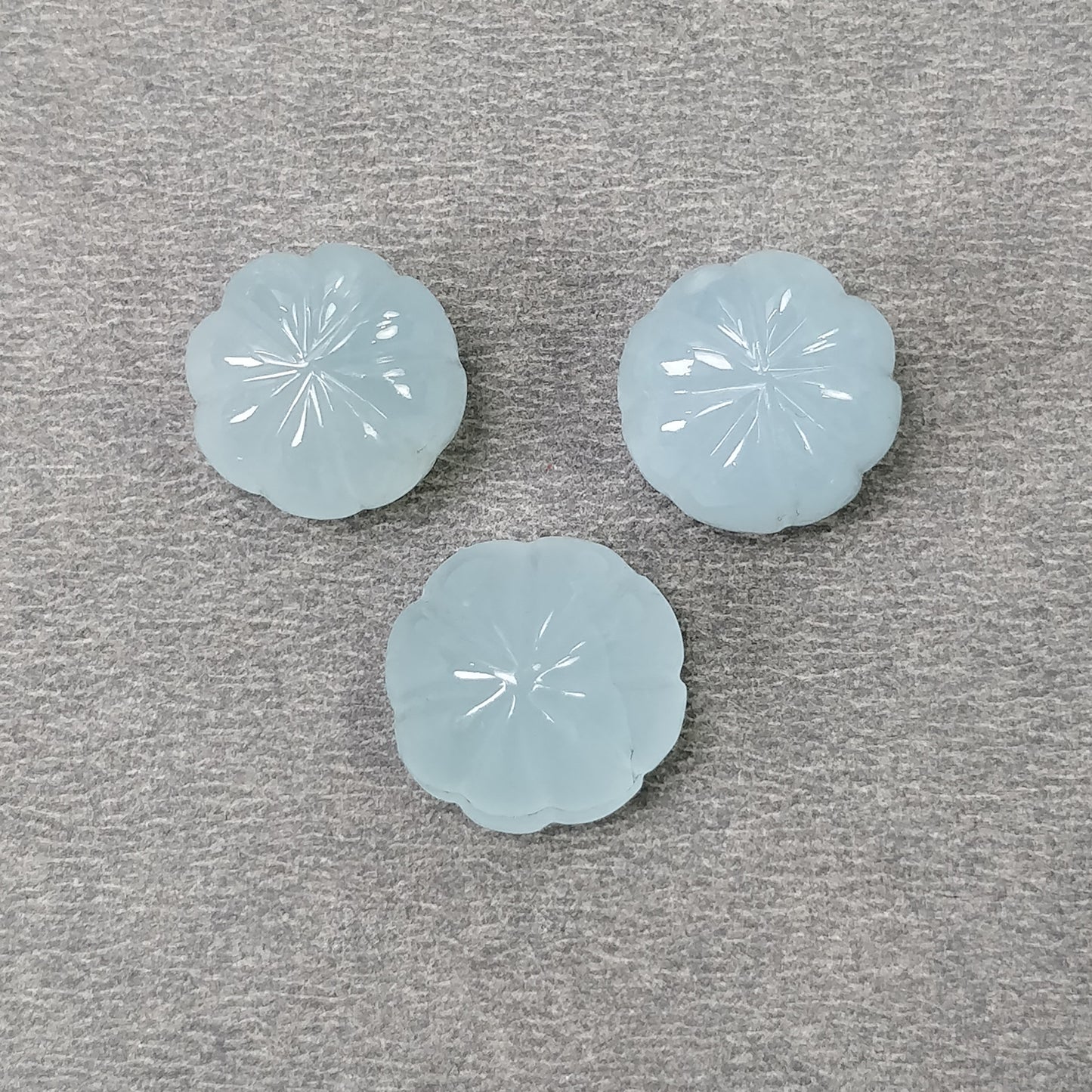 Aquamarine carving