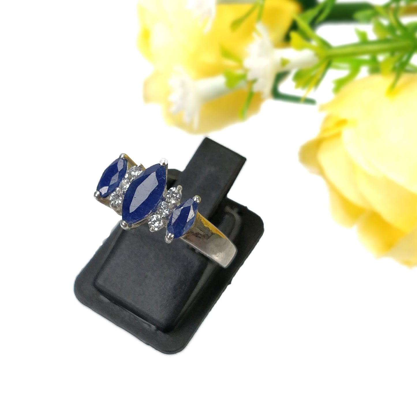 Sapphire Ring