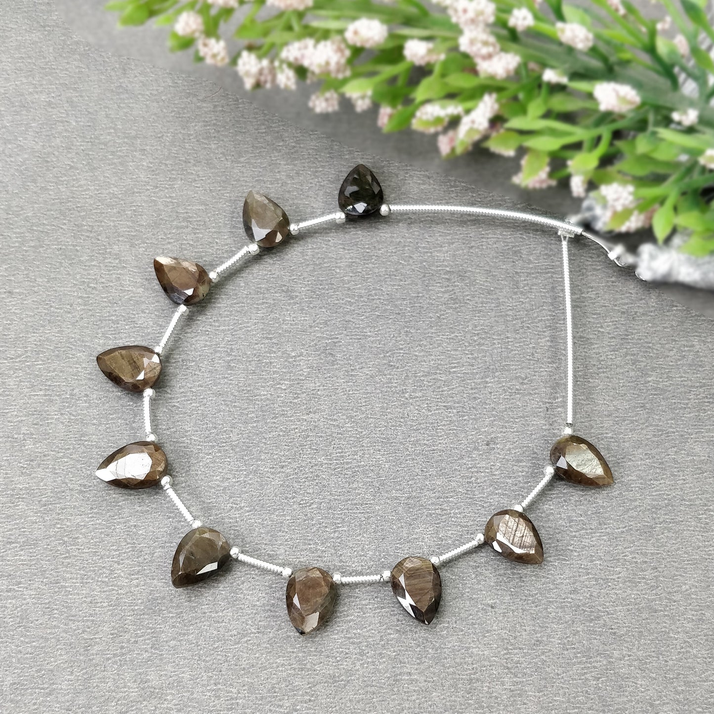 Normal Cut Beads
