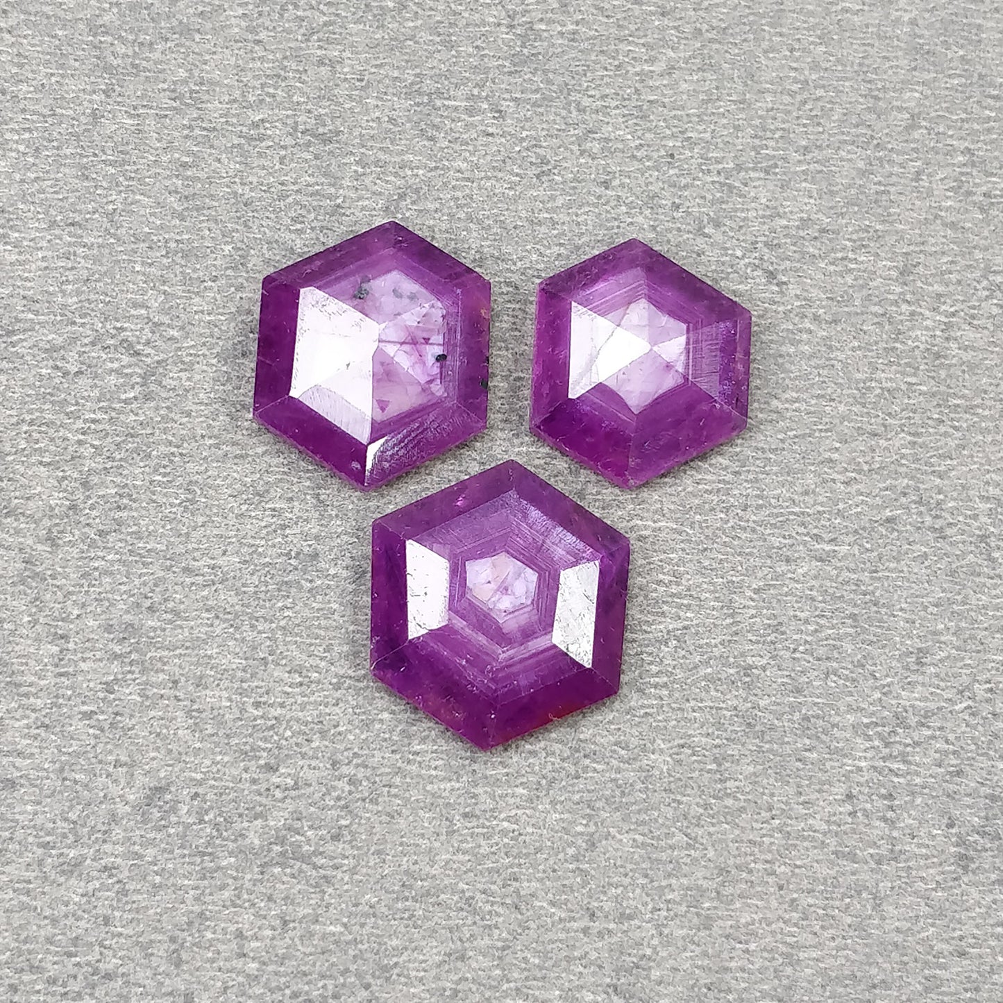 Sapphire gemstone