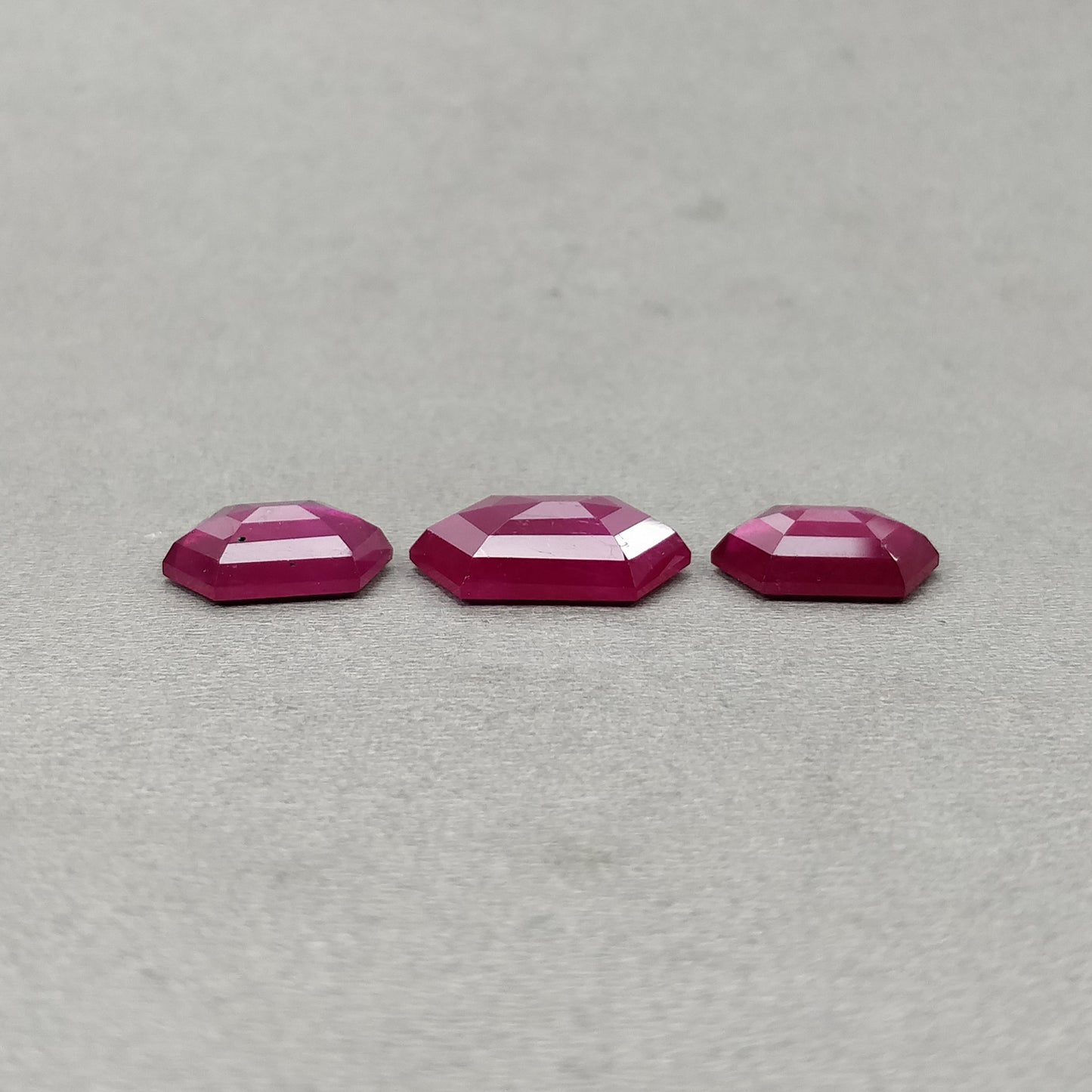 RUBY Gemstone Step Cut : 38.10cts Natural Glass Filled Red Ruby Hexagon Shape 16*12mm - 20*14.5mm 3pcs Set