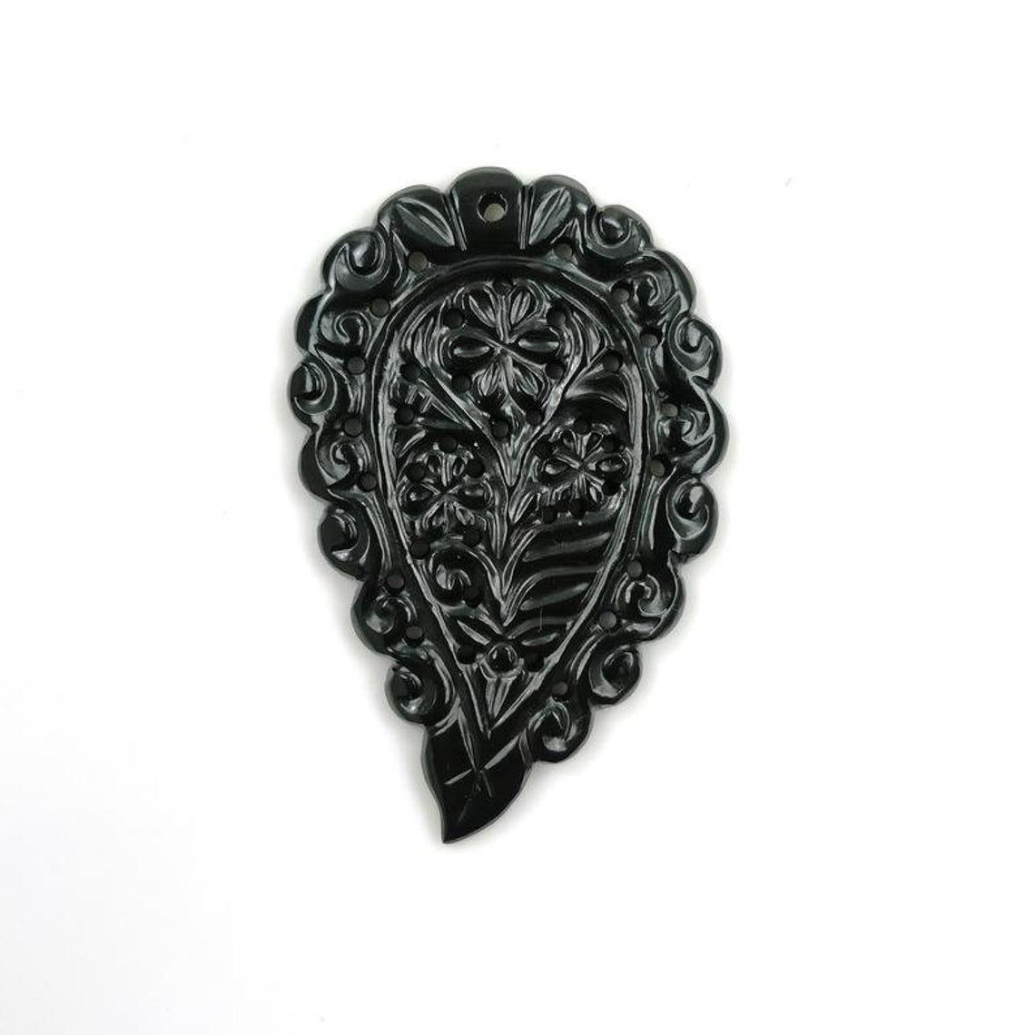 ONYX Gemstone MEDIUM LEAF Carving : 29.00cts Natural Onyx Gemstone One Sided Hand Carved Medium Size Indian Leaf 43*29mm 1pc For Pendant