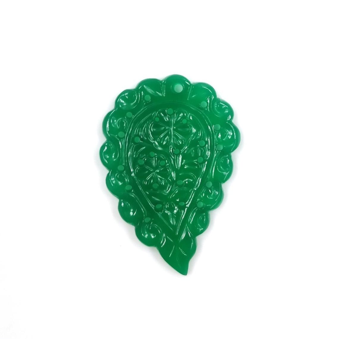 ONYX Gemstone MEDIUM LEAF Carving : 29.00cts Natural Onyx Gemstone One Sided Hand Carved Medium Size Indian Leaf 43*29mm 1pc For Pendant