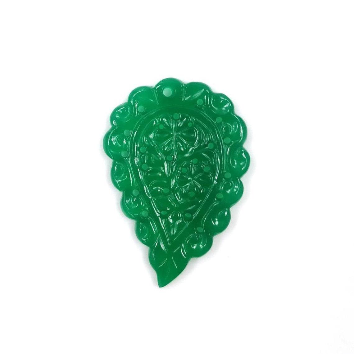 ONYX Gemstone MEDIUM LEAF Carving : 29.00cts Natural Onyx Gemstone One Sided Hand Carved Medium Size Indian Leaf 43*29mm 1pc For Pendant