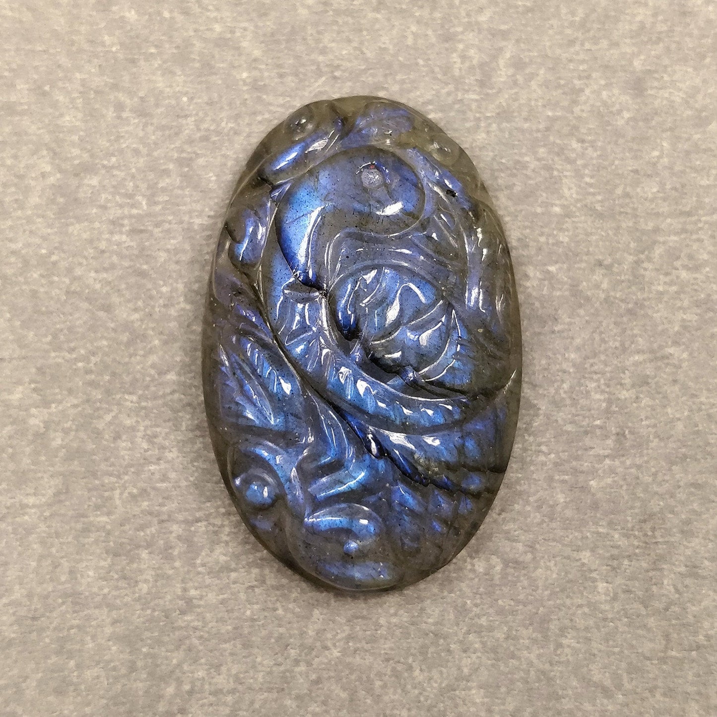 BLUE LABRADORITE Gemstone Carving : 29.44cts Natural Untreated Labradorite Hand Carved Both Side Oval Shape 30*19mm*8(h) (With Video)
