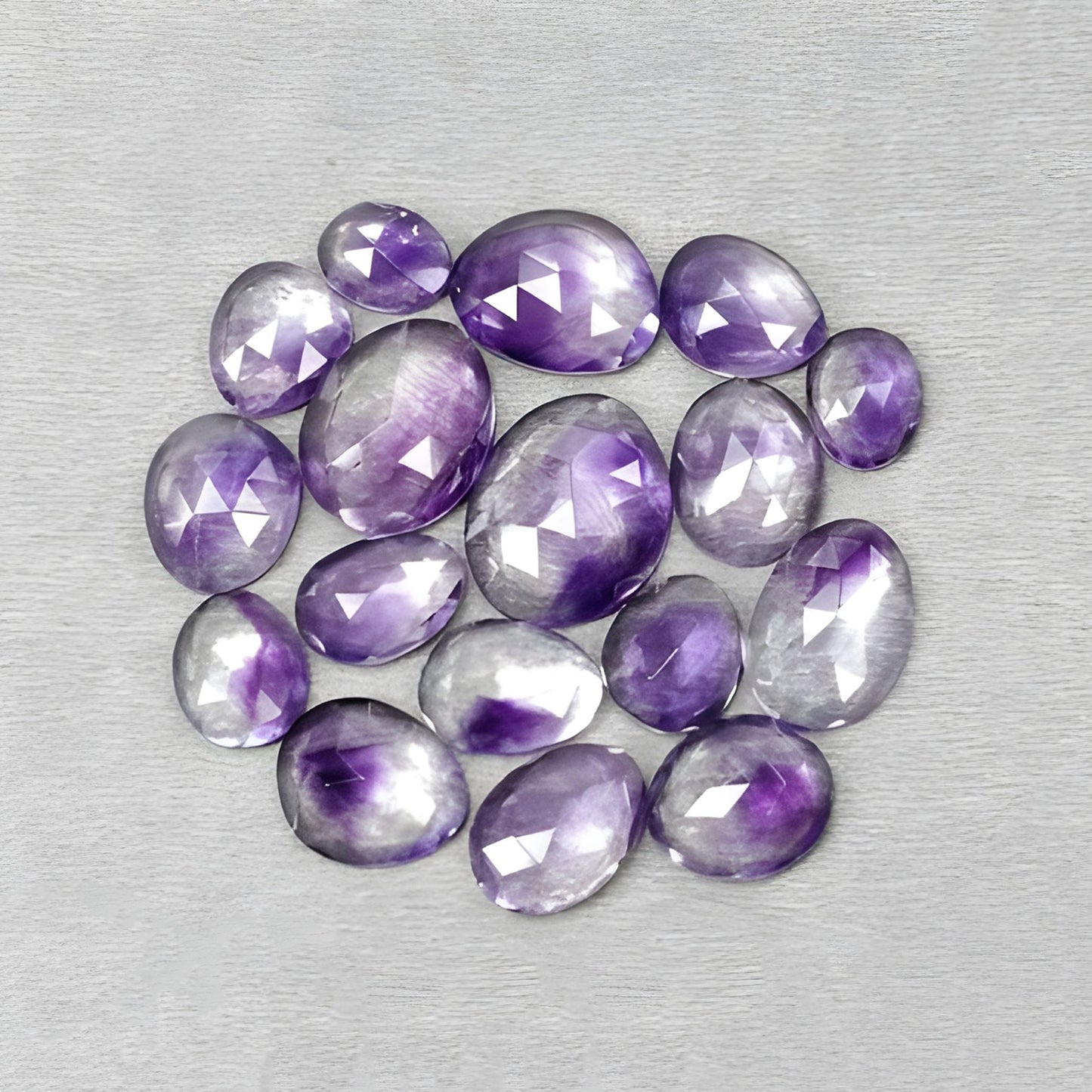 天然の未処理のアメジスト宝石