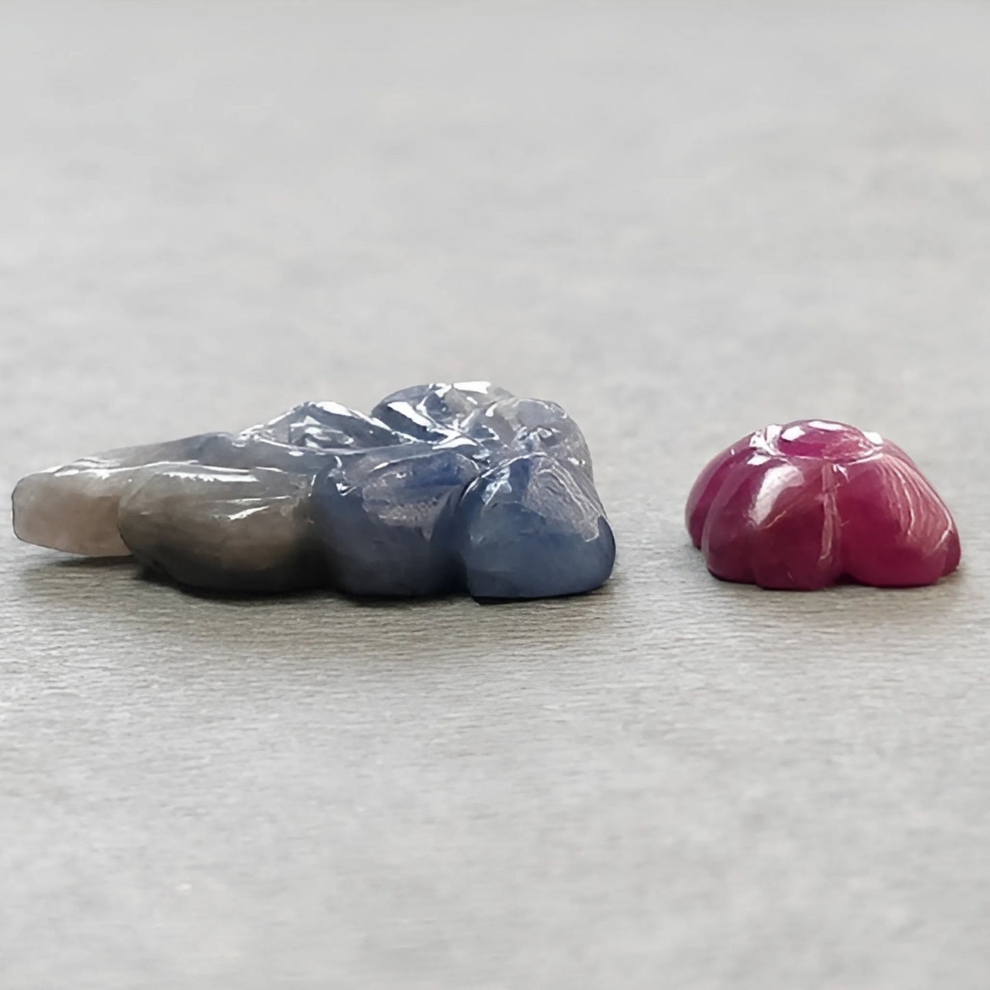 19.50cts Blue Sapphire & Ruby Gemstone Natural Untreated Carving Fancy Shape 2pcs