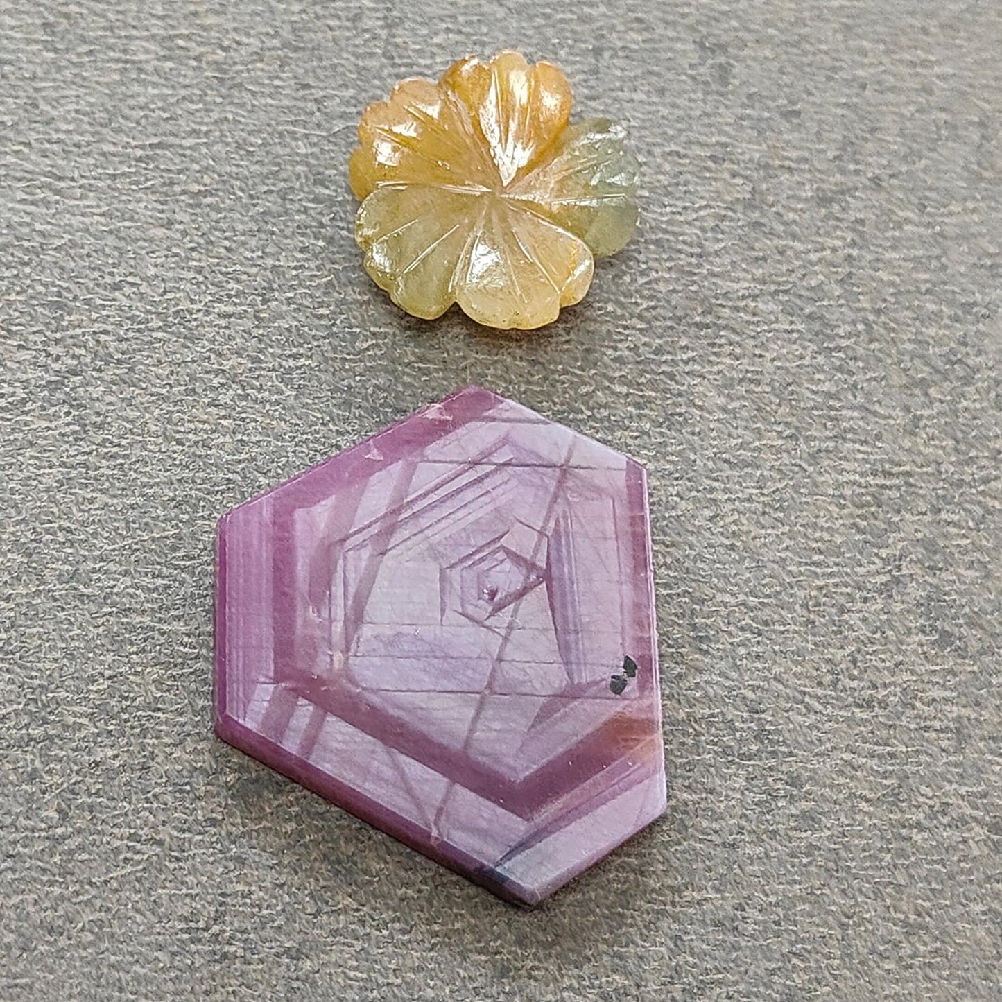 Rosemary Sheen SAPPHIRE Gemstone Flat Slices & Flower Carving : Natural Untreated Unheated Multi Sapphire Round , Hexagon Shapes 2pcs Sets