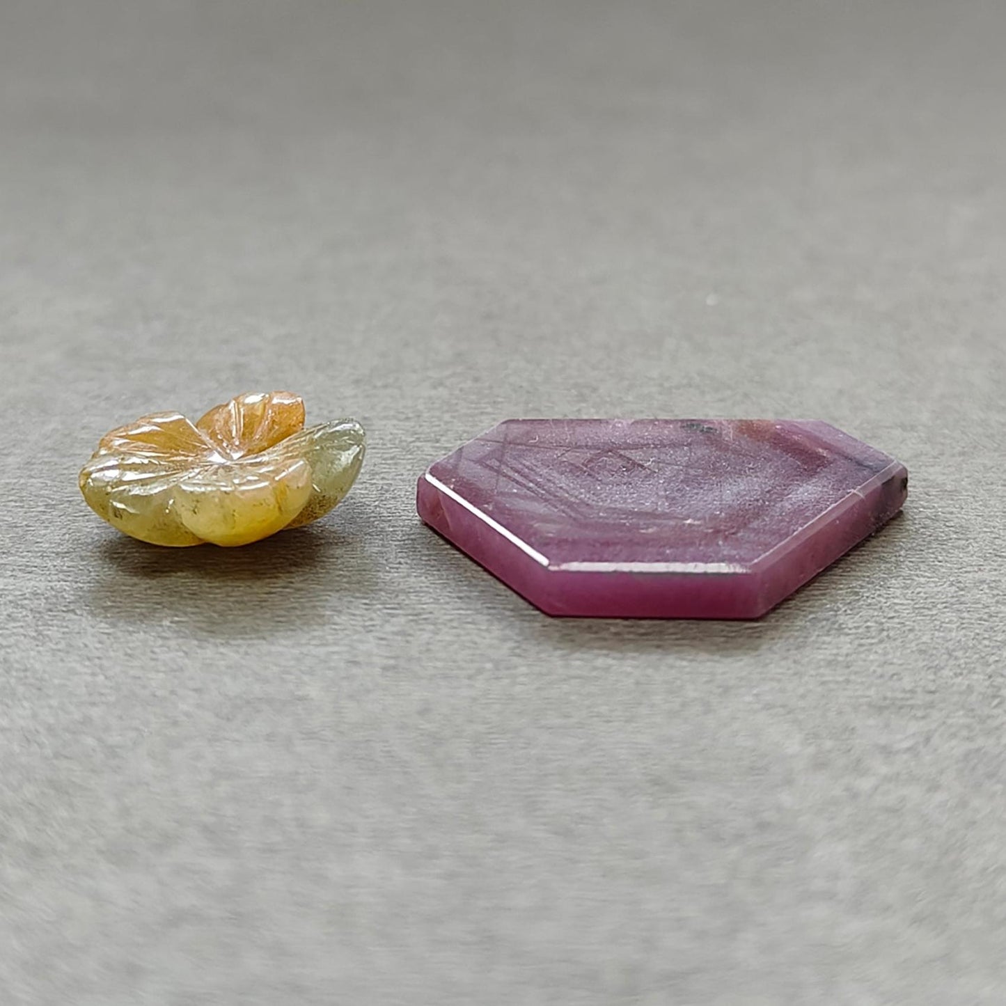 Rosemary Sheen SAPPHIRE Gemstone Flat Slices & Flower Carving : Natural Untreated Unheated Multi Sapphire Round , Hexagon Shapes 2pcs Sets