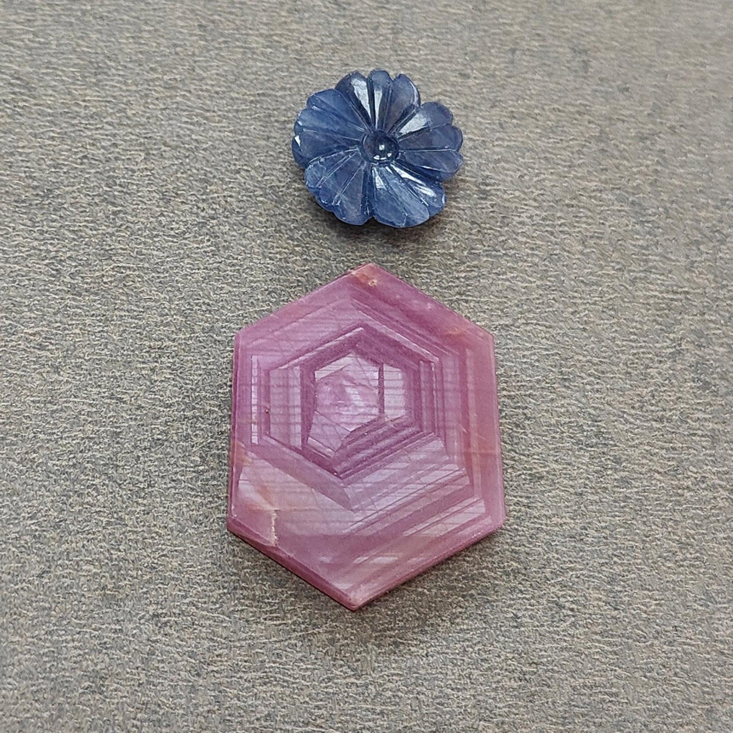 Rosemary Sheen SAPPHIRE Gemstone Flat Slices & Flower Carving : Natural Untreated Unheated Multi Sapphire Round , Hexagon Shapes 2pcs Sets