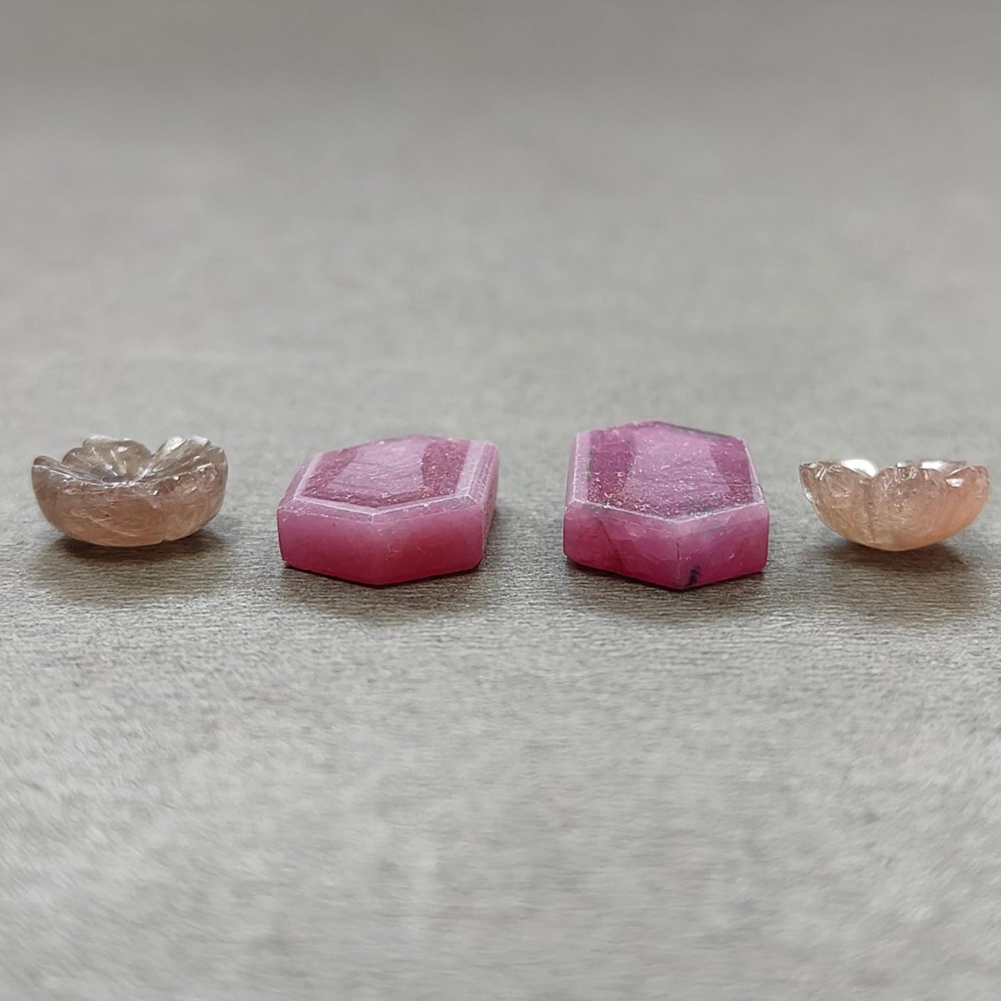 Rosemary Sheen SAPPHIRE Gemstone Flat Slices & Flower Carving : Natural Untreated Unheated Multi Sapphire Round , Hexagon Shapes 4pcs Sets