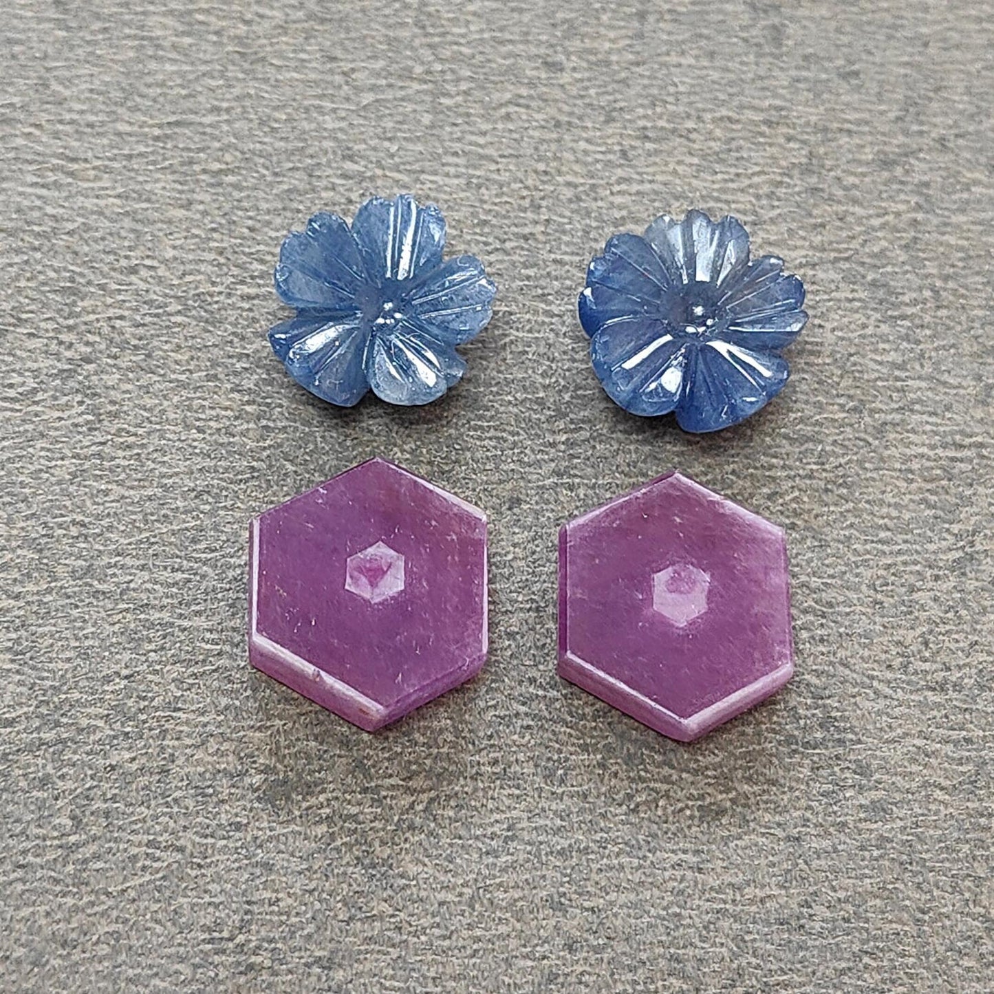 Rosemary Sheen SAPPHIRE Gemstone Flat Slices & Flower Carving : Natural Untreated Unheated Multi Sapphire Round , Hexagon Shapes 4pcs Sets