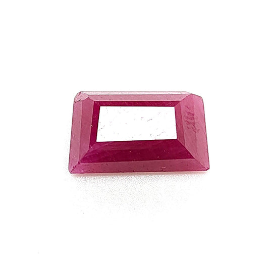 Ruby Gemstone Step Cut : 8.00cts Natural Untreated Unheated Red Ruby Trapezium Shape 14*9mm 1pc
