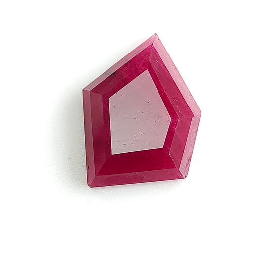 Ruby Gemstone Step Cut : 15.60cts Natural Untreated Unheated Red Ruby Uneven Shape 21*16mm 1pc