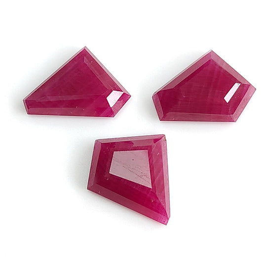 Ruby Gemstone Step Cut : 25.00cts Natural Untreated Unheated Red Ruby Trapezium Shape 15*12mm 3pc