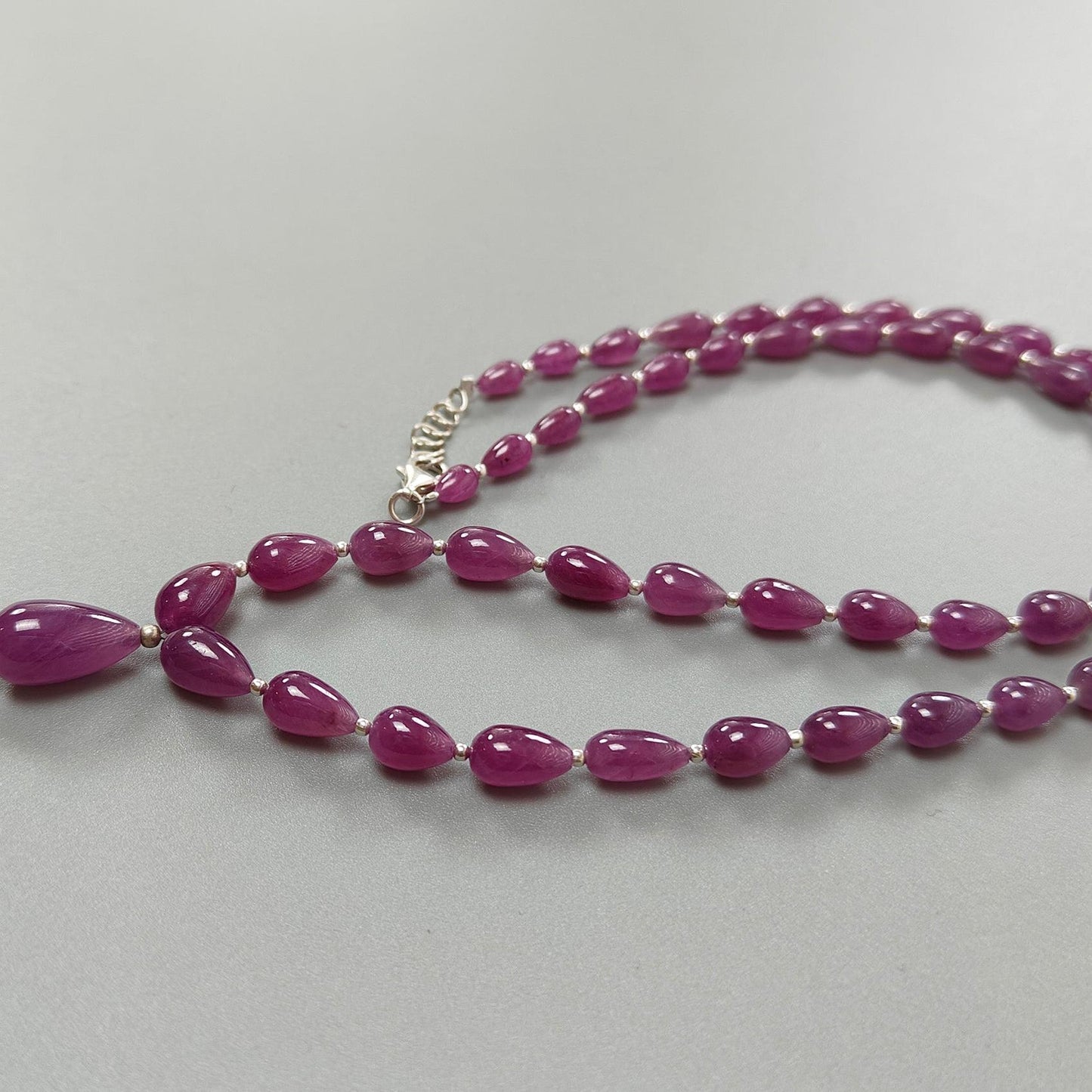 Ruby Gemstone Beads Necklace : 23.20gms (Apx) 925 Sterling Silver Purple Ruby Gemstone Plain Teardrops Necklace 6mm - 14mm 20" (Apx)