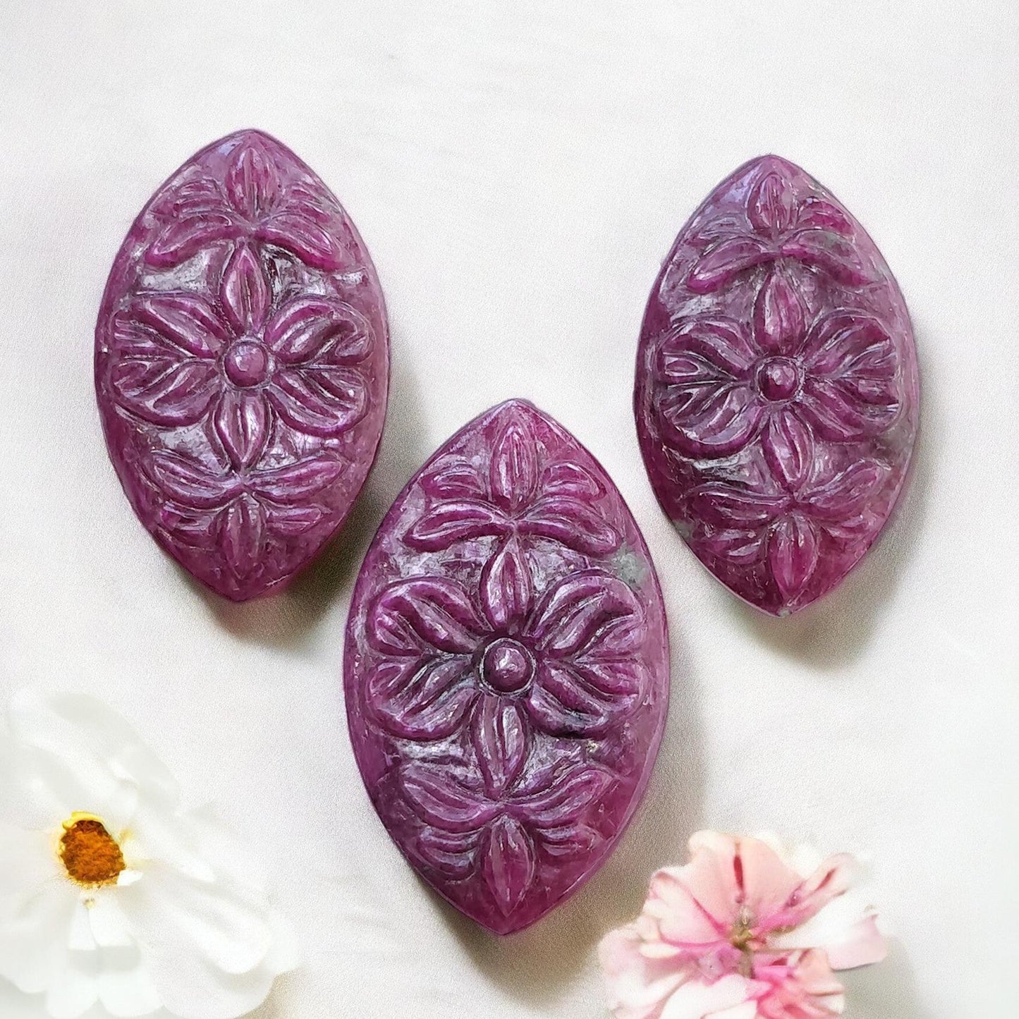 RUBY Gemstone Carving : 86.55cts Natural Untreated Unheated Red Ruby Hand Carved Marquise Shape 31*19mm - 35*21mm 3pcs