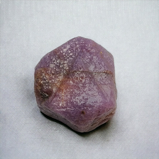 Record Keeper Ruby Gemstone Crystal : 126.20cts Natural Untreated Unheated Red Ruby Triangle Formative Specimen 25*23mm