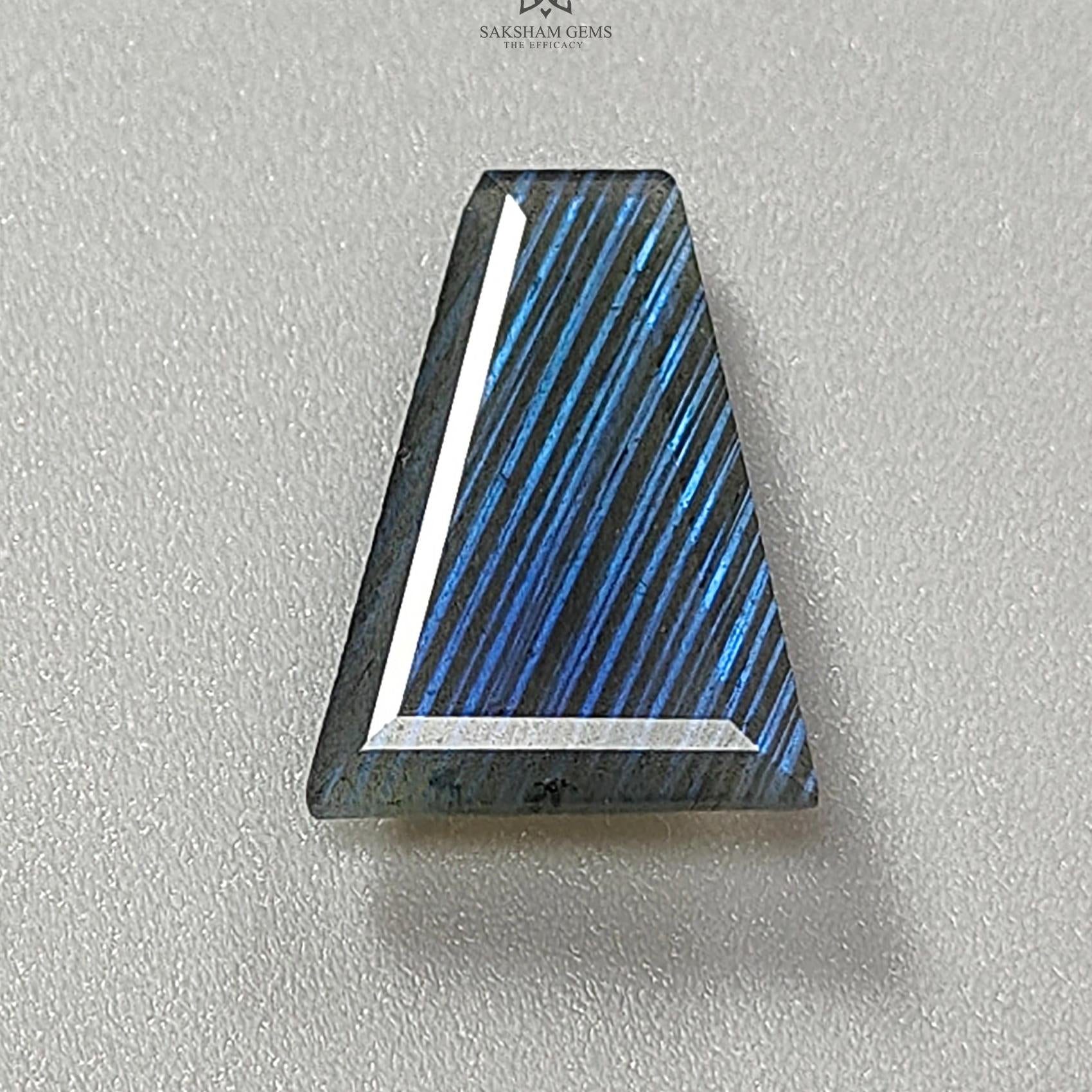 Labradorite Gemstone