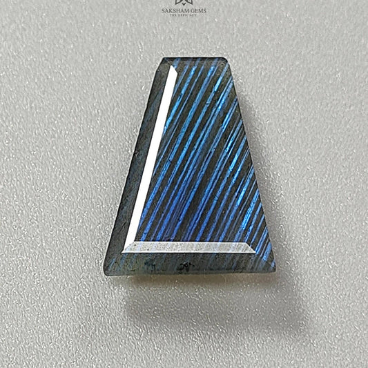 Labradorite Gemstone