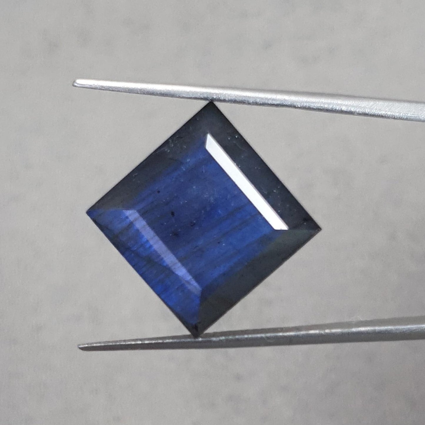 Labradorite Cabochon Fancy Cut : 21.40cts Natural Untreated Unheated Blue Labradorite Square Shape 1pc For Jewelry 16mm