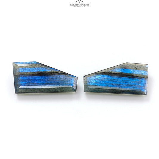 Labradorite Cabochon Fancy Cut: 19.00cts Natural Untreated Unheated Blue Labradorite Uneven Shape 1pc For Jewelry 25*13mm