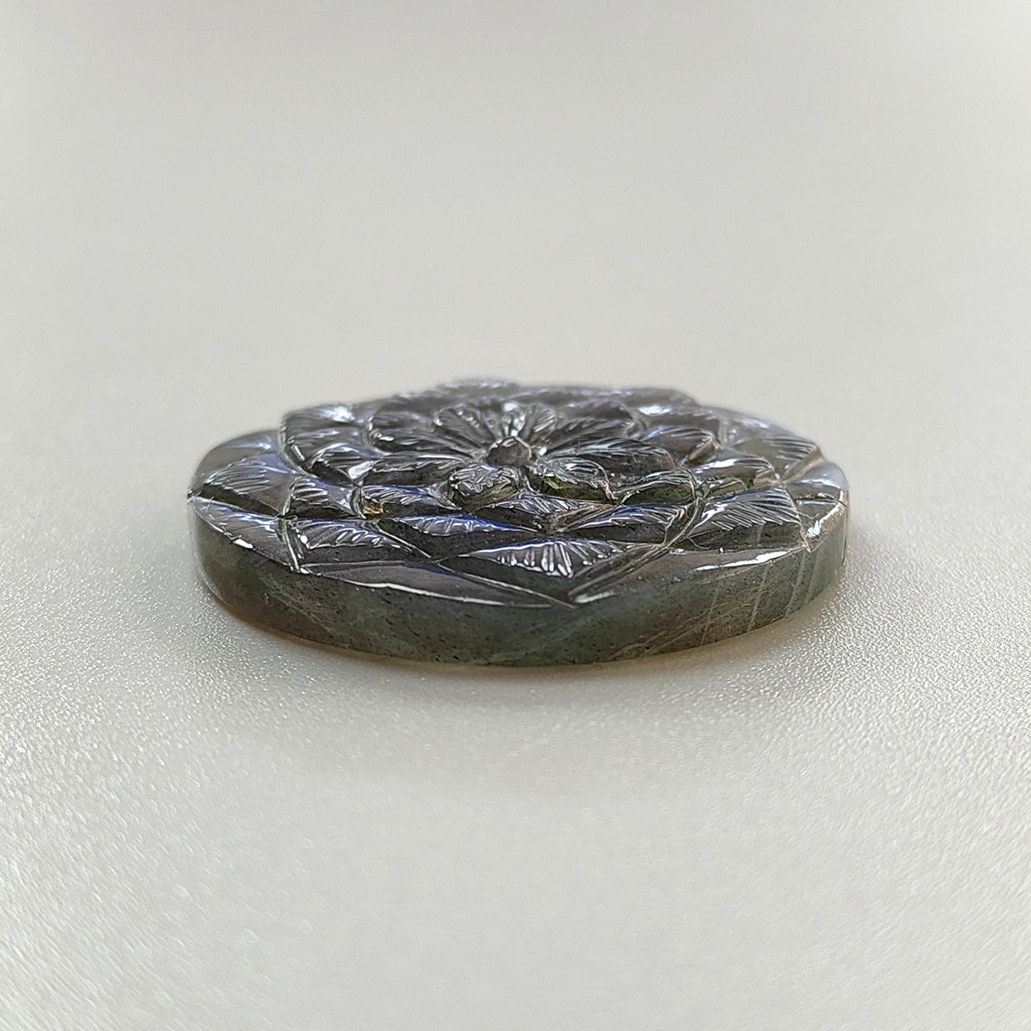 Blue Labradorite Gemstone Carving: 68.60cts Natural Untreated Unheated Labradorite Hand Carved Round Shape 32mm 1pc For Jewelry