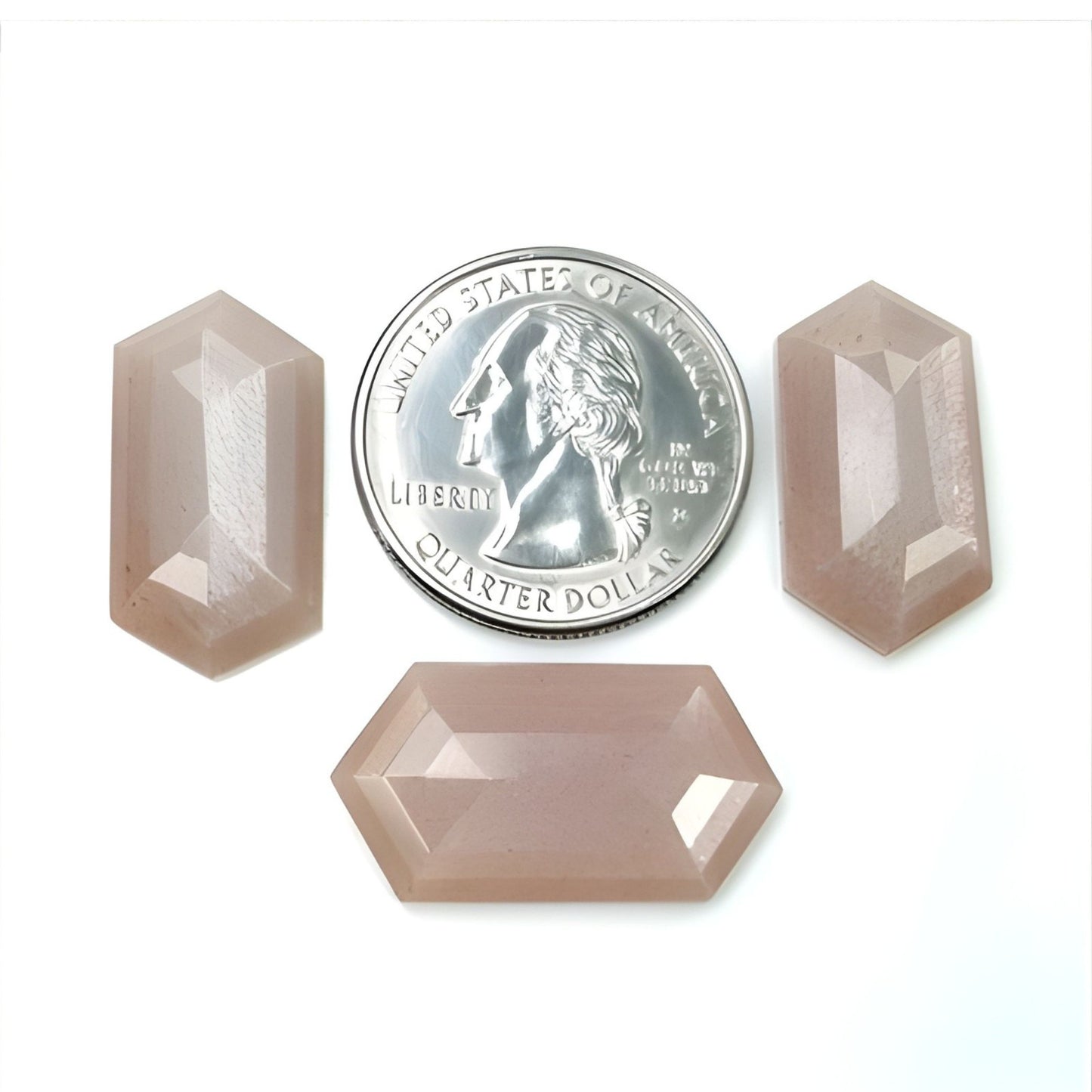 ジュエリー用のピーチムーンストーン