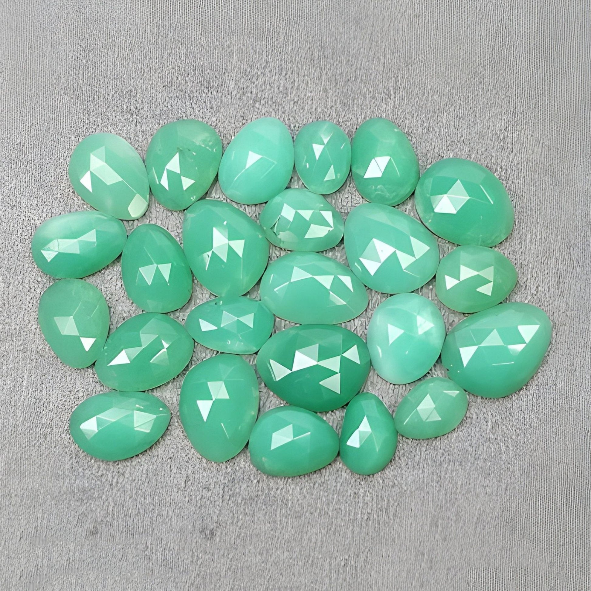 クリソプレーズ天然未処理宝石