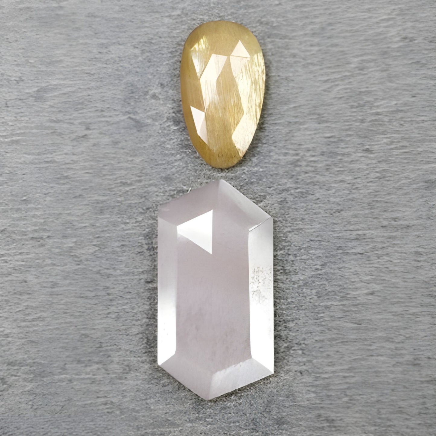 Corte escalonado con forma hexagonal de piedra lunar