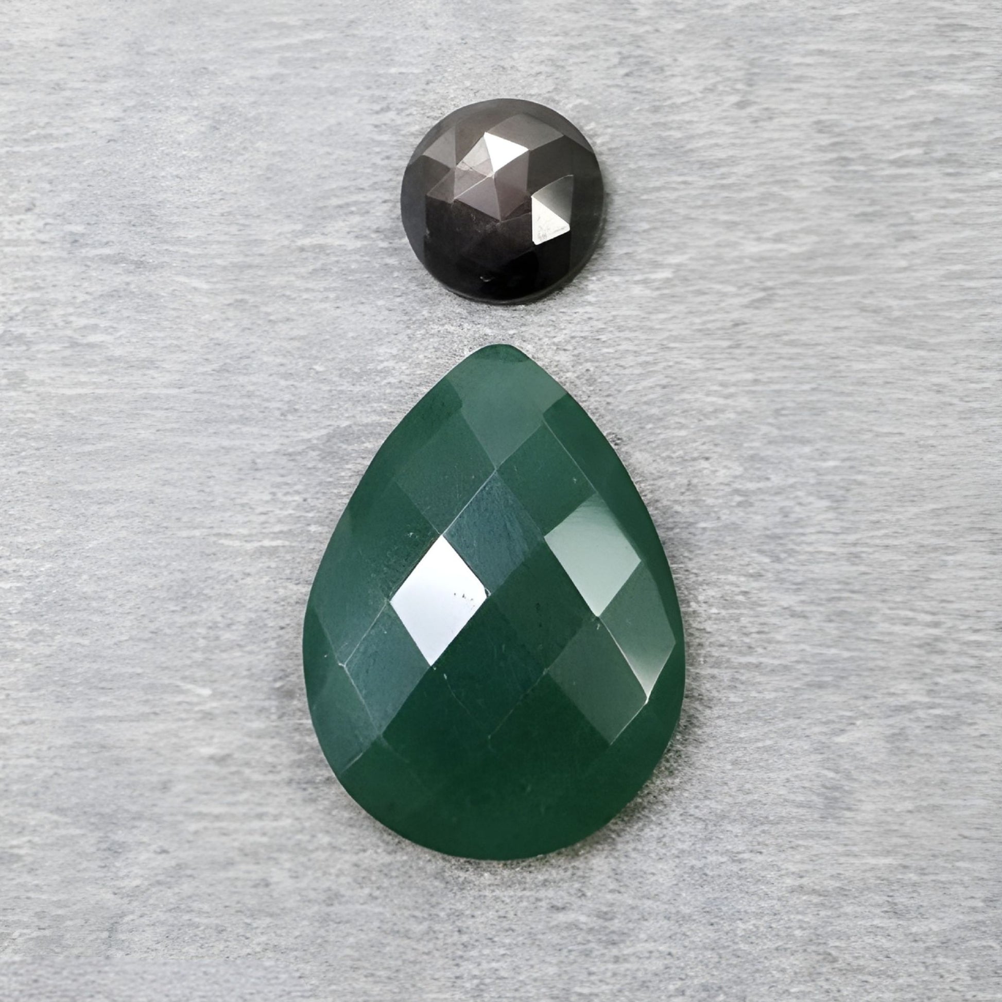 石英岩、蓝宝石梨形格子切割