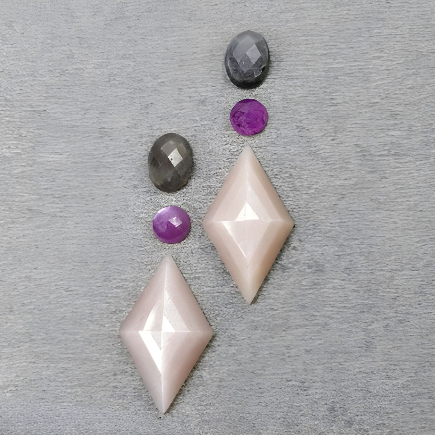 ムーンストーン サファイア 天然 未処理 宝石