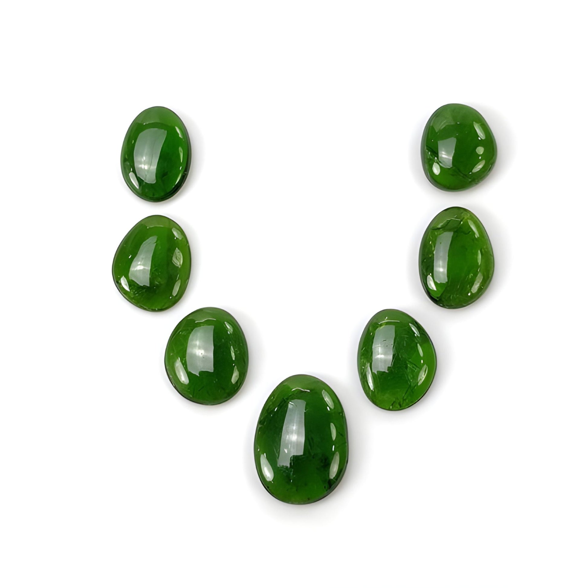 Chrome Diopside Uneven Shape cabochon